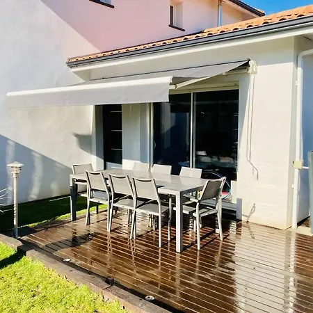 Maison Proche Centre Et Plage *